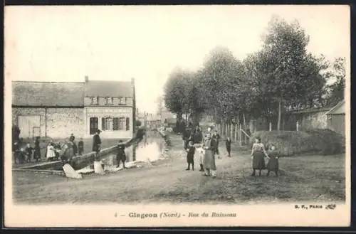 AK Glageon /Nord, Rue du Ruisseau avec des villageois et un cours d`eau paisible