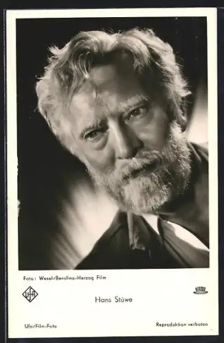 AK Schauspieler Hans Stüwe mit Vollbart im Film Blaue Jungs