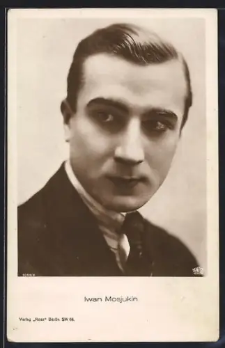 AK Schauspieler Iwan Mosjukin im Anzug porträtiert