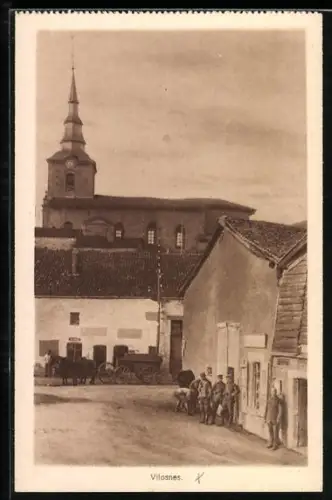 AK Vilosnes, Vue de l`église et de la rue animée avec des habitants et une charrette