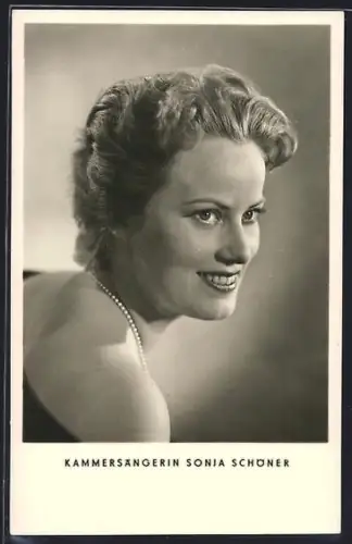 AK Sonia Schöner, Kammersängerin
