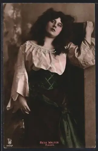 AK Opernsängerin Reta Walter im Kostüm