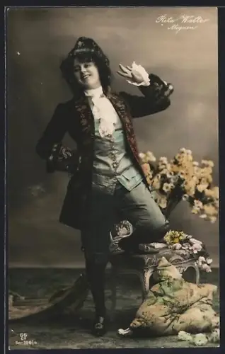 AK Opernsängerin Reta Walter im Kostüm