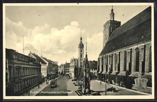 AK Guben, Marktplatz mit Postamt, Strassenbahn