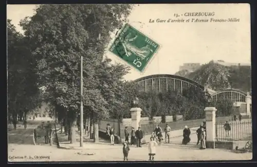 AK Cherbourg, La Gare d`Arrivée et l`Avenue Francois Millet