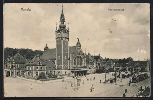AK Danzig / Gdansk, Aussenansicht des Hauptbahnhofs