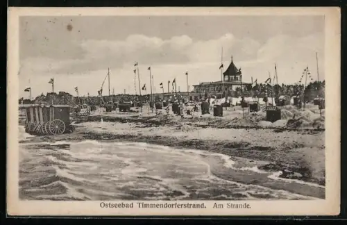 AK Timmendorferstrand, Ostseestrand mit Badekarren und Strandkörben