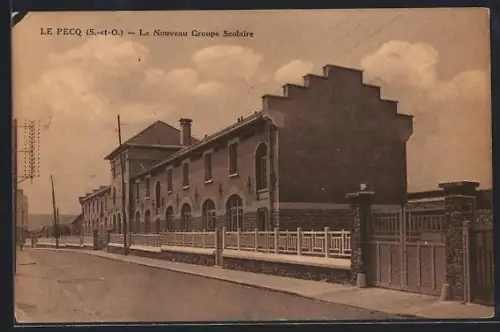 AK Le Pecq /S.-et-O., Le Nouveau Groupe Scolaire