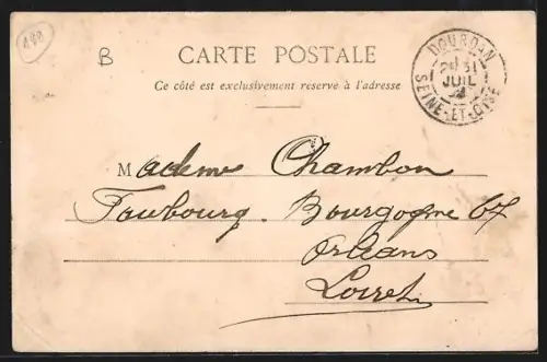 AK Saint-Martin-de-Bréthencourt, Vue sur le village et l`église