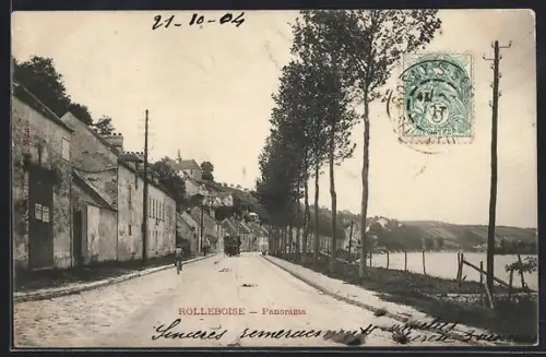 AK Rolleboise, Panorama de la rue principale bordée d`arbres et vue sur la Seine