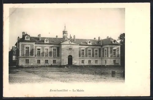 AK Rambouillet, La Mairie