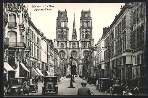 AK Orléans, La Rue Jeanne-d`Arc avec vue sur la cathédrale