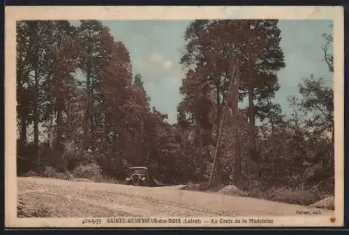 AK Sainte-Geneviève-des-Bois /Loiret, La Croix de la Madeleine