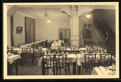 AK Nantes, Soldatenheim II. WK, Innenraum