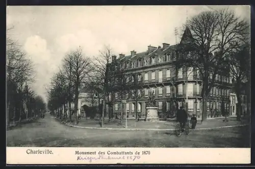 AK Charleville, Strassenpartie im Ort