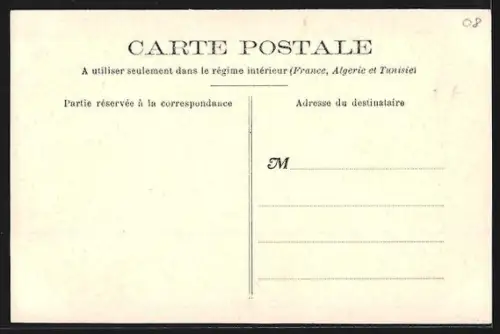 AK Charleville, Les Allées un jour de revue