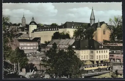 AK Siegen i. W., Siegbrücke und unteres Schloss