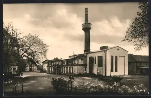 AK Friedensau über Burg, Blick auf das Kesselhaus