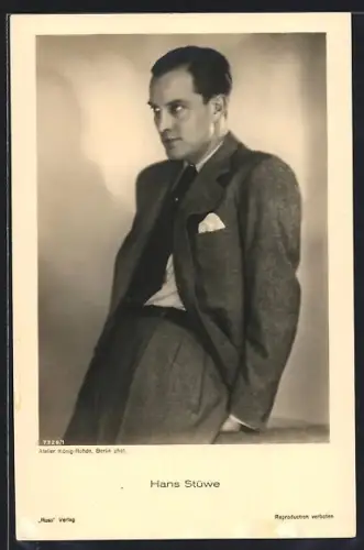 AK Schauspieler Hans Stüwe mit Anzug und Krawatte