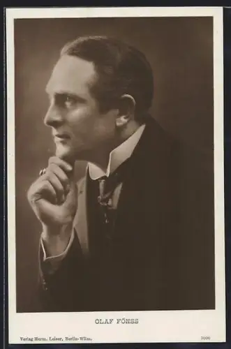 AK Schauspieler Olaf Fönss im Halbprofil
