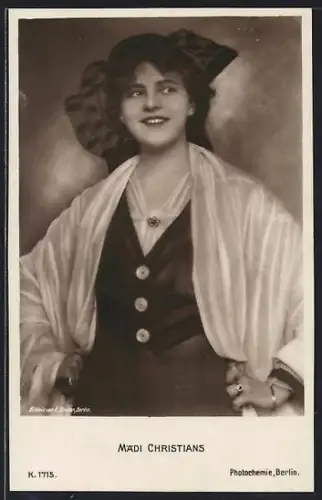 AK Schauspielerin Mädi Christians mit lächelndem Gesicht