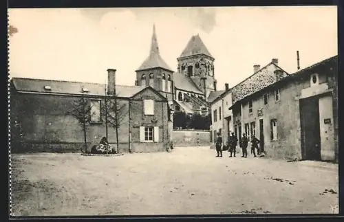 AK Lavannes, Kirche mit Kaiser Wilhelm-Gedenkstein