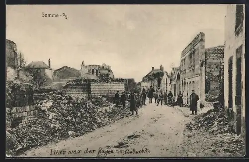 AK Somme-Py, Rue principale après le passage des combats