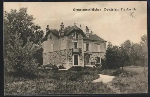 AK Dontrien, Granatenschlösschen mit Bäumen