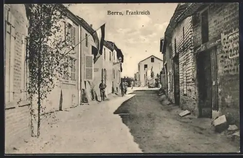 AK Berru, Rue principale avec drapeaux et passants