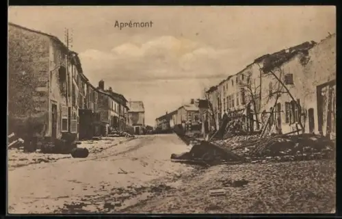 AK Aprémont, Vue partielle d`une rue détruite