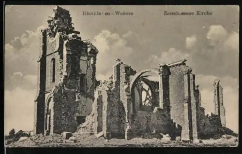 AK Riaville-en-Woèvre, Zerschossene Kirche