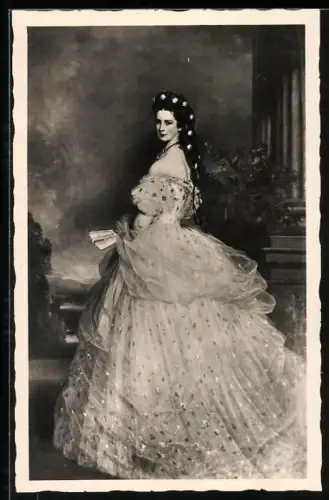 AK Kaiserin Elisabeth (Sissi) von Österreich in prachtvoller Robe