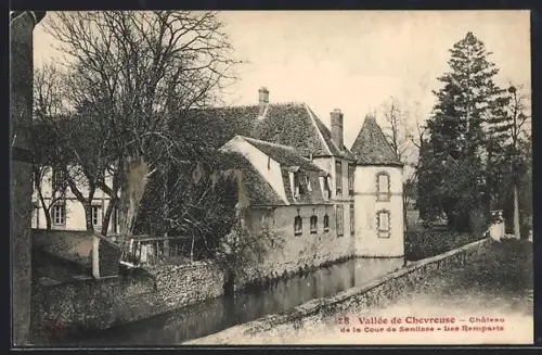 AK Senlisse, Vallée de Chevreuse, Château de la Cour, Les Remparts
