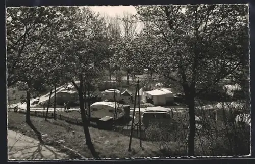 AK St-Arnoult-en-Yvelines /S.-et-O., Le Terrain de Camping-Caravaning de la Plage aux Champs