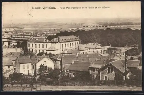 AK Saint-Cyr-L`École, Vue panoramique de la Ville et de l`École