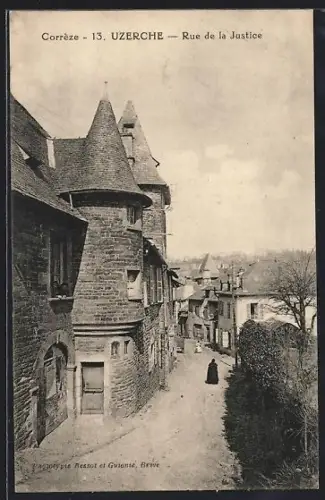 AK Uzerche /Corrèze, Rue de la Justice et maisons anciennes