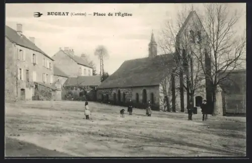 AK Bugeat /Corrèze, Place de l`Église animée avec villageois et église en arrière-plan