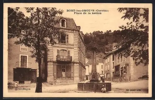 AK Bort-les-Orgues /Corrèze, Place de la nation