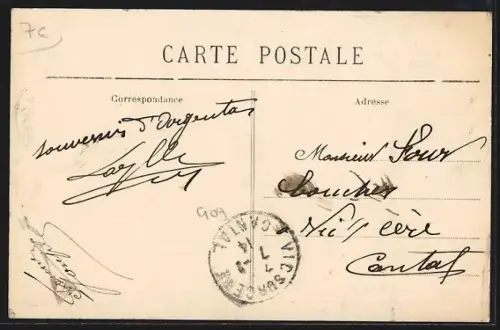 AK Argentat /Corrèze, Le Port et vue sur le pont et les maisons au bord de la rivière