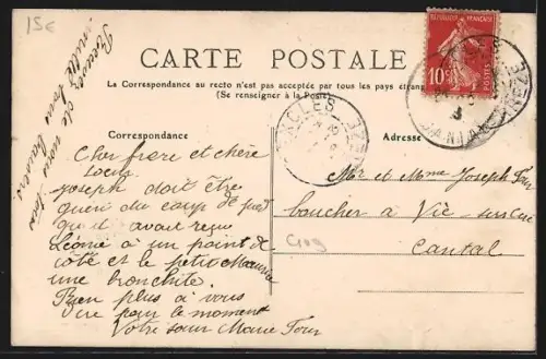 AK Goulles /Corrèze, La Place Le Sully avec habitants et grand arbre