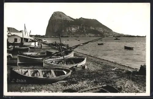 AK Gibraltar, Rock from Spanish Beach, Boote