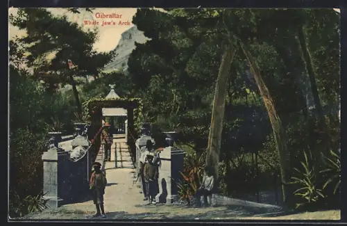 AK Gibraltar, At Whale Jaw`s Arch