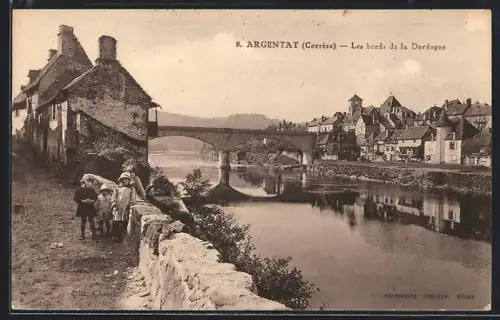 AK Argentat, Corrèze, Les bords de la Dordogne