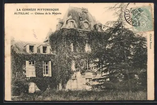 AK Altillac, Château de la Majorie enveloppé de lierre