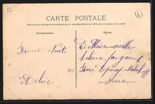 AK Altillac, Château de la Majorie enveloppé de lierre