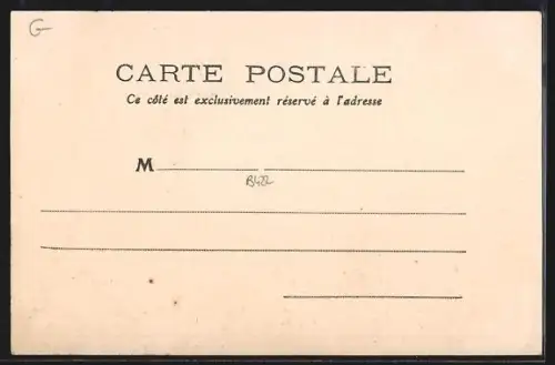 AK Bugeat, Vue générale du village avec rue bordée d`arbres et maisons anciennes