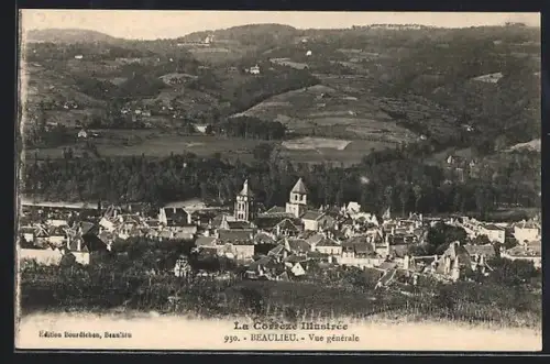 AK Beaulieu, Vue générale du village et des collines environnantes