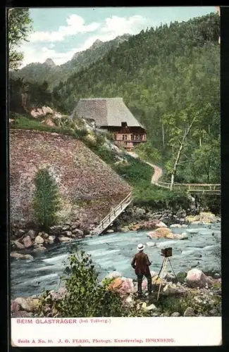 AK Fotograf mit Kamera auf Stativ in idyllischer Landschaft