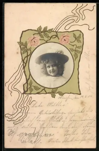 Foto-Collage-AK Portrait eines jungen Mädchens mit Hut, Jugendstil-Rahmen geschmückt mit Rosen