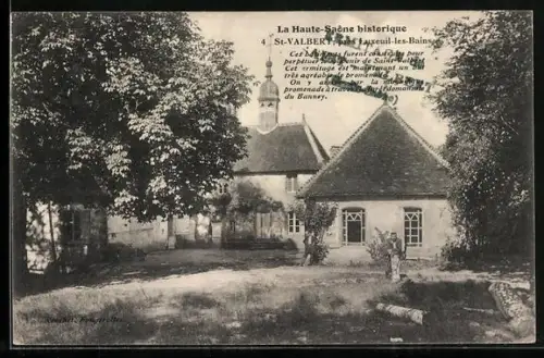 AK St-Valbert /Luxeuil-les-Bains, Vue du prieuré et de la cour ombragée